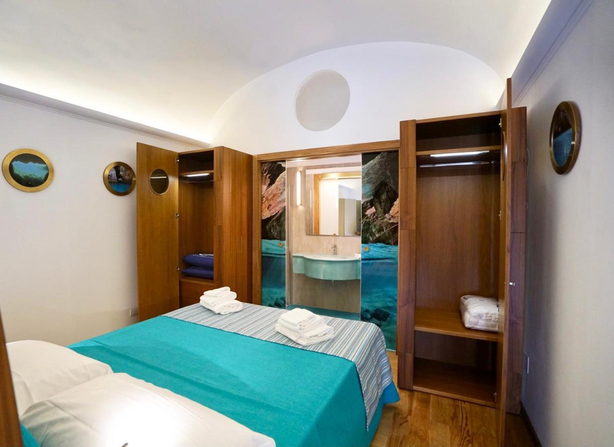 Grotta Verde Luxury Suite By Caprirooms מראה חיצוני תמונה